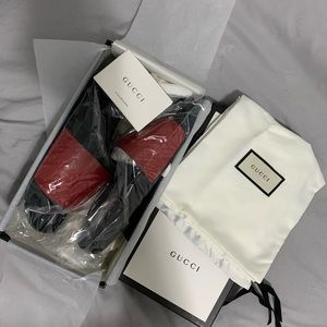 Gucci Signature Slides in Red